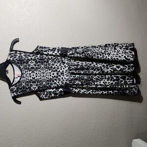 Love Ady Dress Womens Medium Lepard Pleather Black Tan White